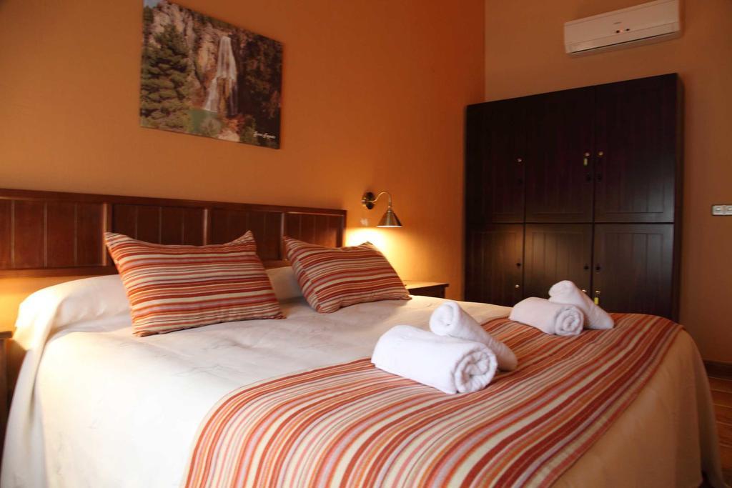 Hotel Rural Valle Del Turrilla - Cazorlatur Hinojares Værelse billede